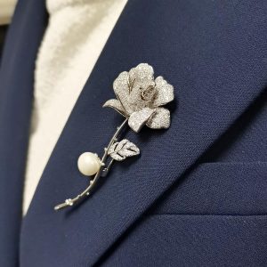 Brooch