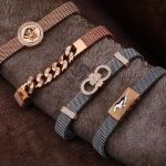 Gold Pendent with belt Bracelet